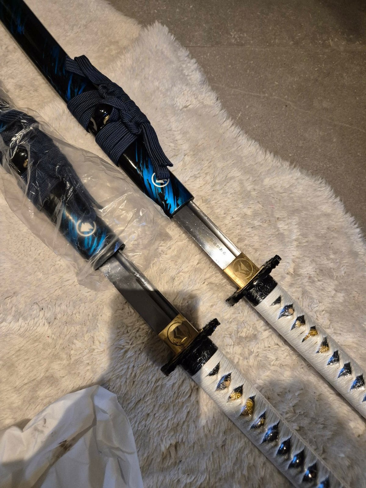 Katana, Collections, Collections Autre, Enlèvement