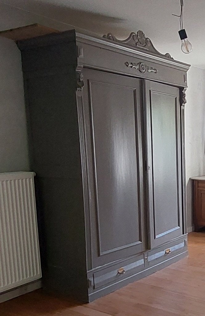 Ancienne penderie en vrai bois, Ancien, customisé, 150 à 200 cm, Utilisé, Chêne