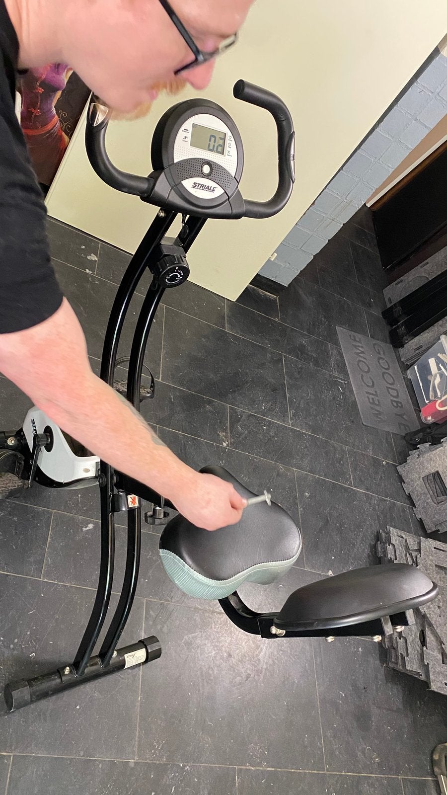 Vélo d’appartement magnétique pliant avec dossier, Sports & Fitness, Enlèvement, Utilisé