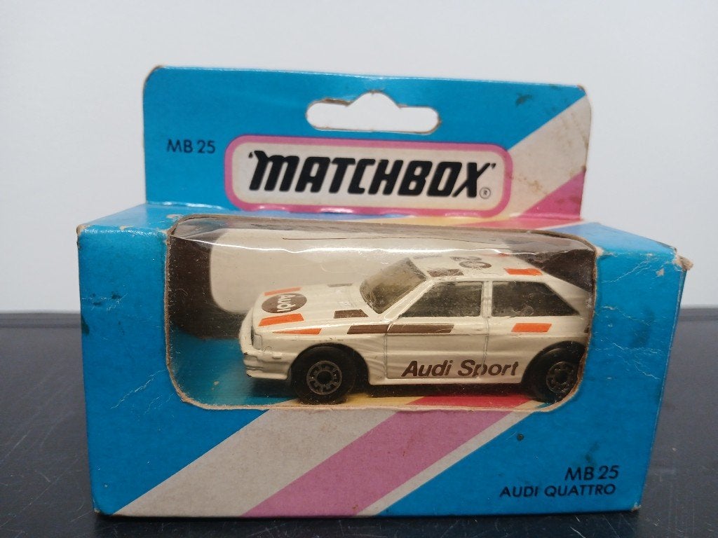 MINIATURE VOITURE MATCHBOX MB25 AUDI QUATTRO, Enlèvement ou Envoi, Comme neuf, Voiture, Matchbox