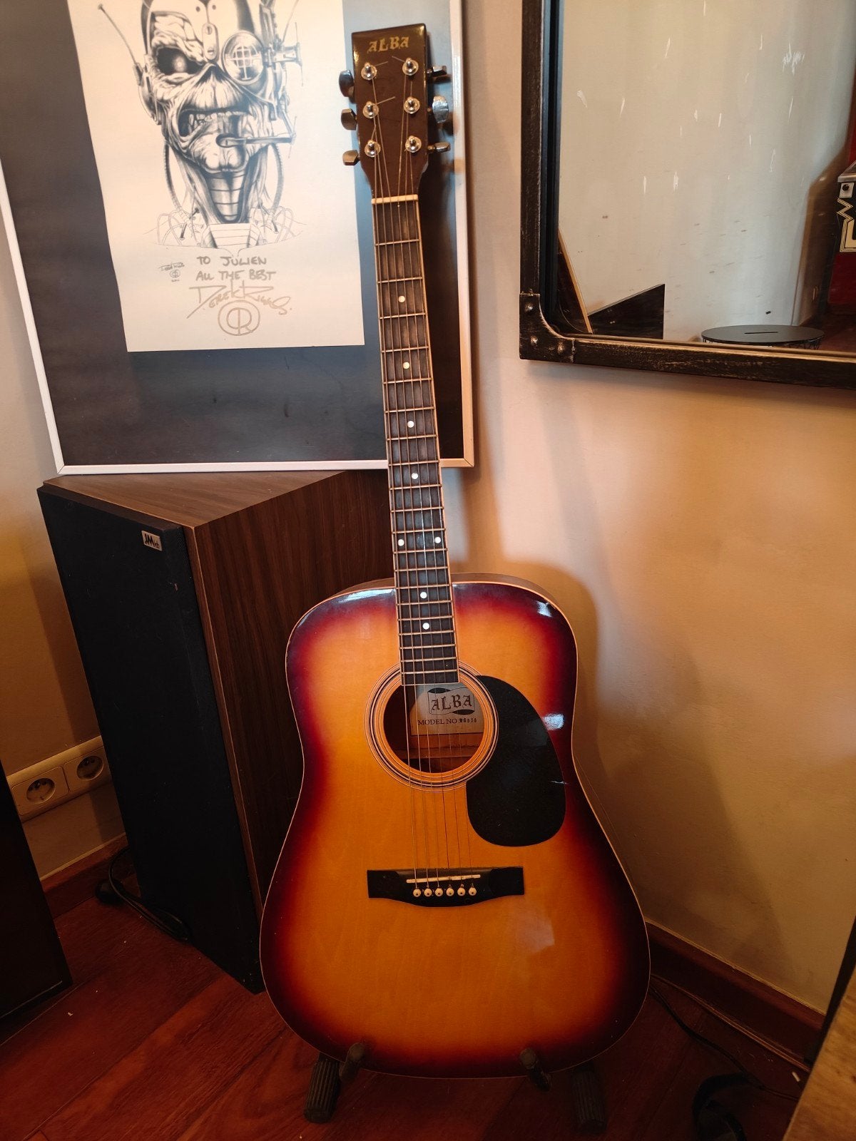 Guitare alba, Musique & Instruments, Instruments à corde | Guitares | Acoustiques, Enlèvement