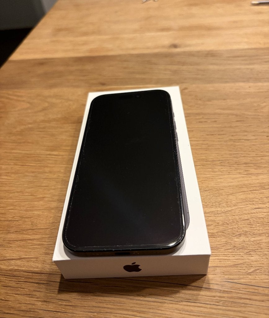 iphone 16 128 gb zwart, 128 GB, Enlèvement ou Envoi, IPhone 16, Utilisé