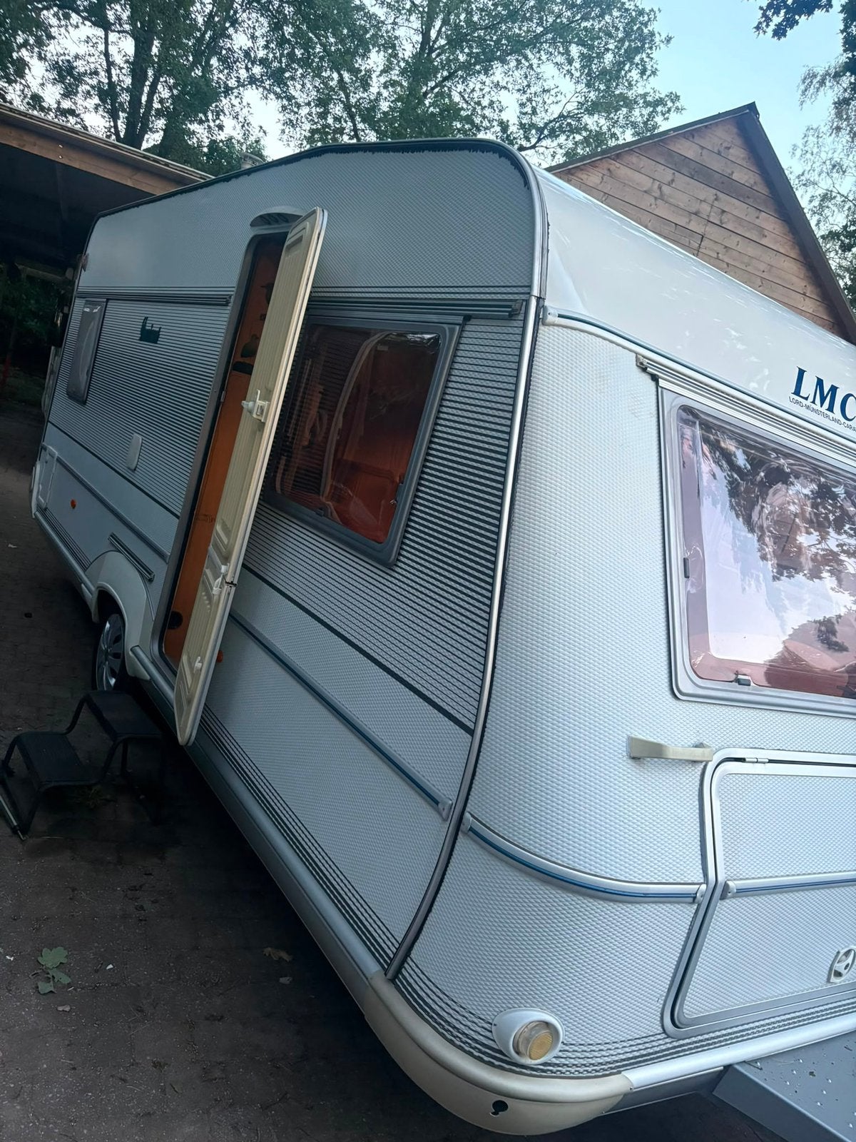 Lmc 530 uit 2002, Caravans en Kamperen, Caravans, Bedrijf