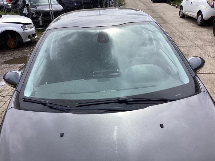 Pare-brise d'un Peugeot 208, -, 3 mois de garantie, Utilisé, -