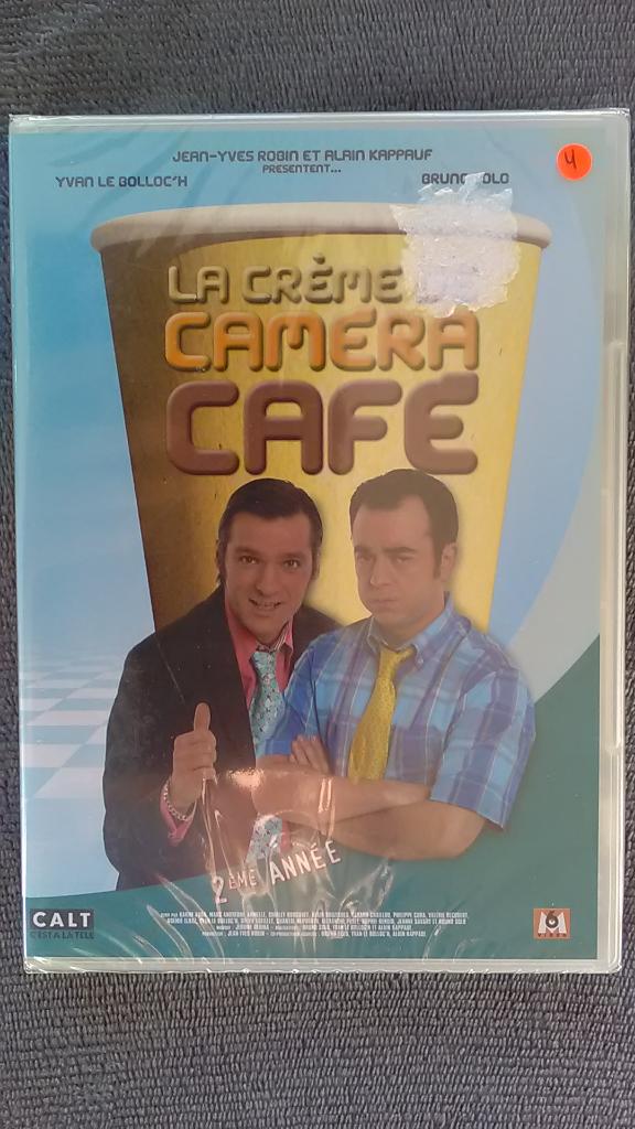 DVD "La crème de Caméra Café" Volume 2 (2004) NEUF !, Enlèvement ou Envoi, Neuf, dans son emballage, Comédie