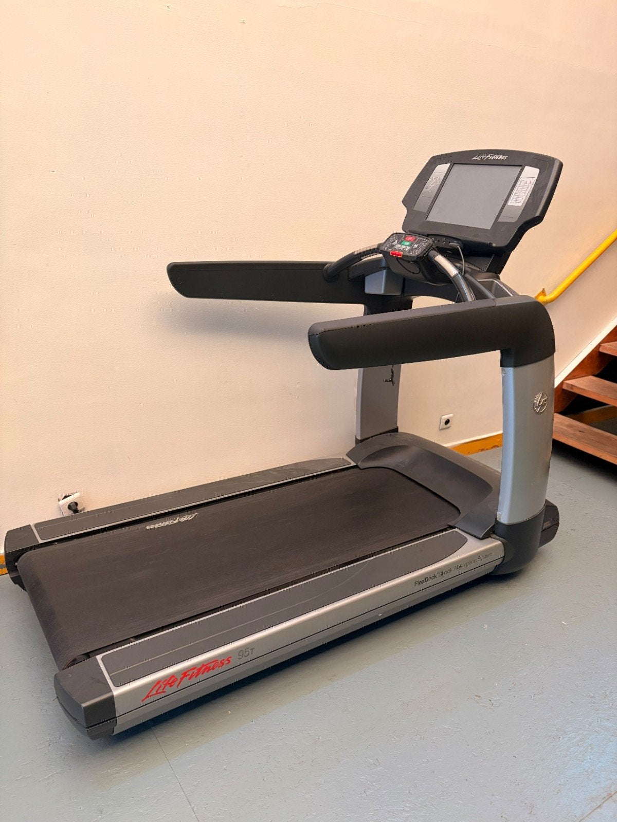 Tapis roulant inclinable - Life Fitness 95T, Sports & Fitness, Enlèvement, Utilisé, Jambes, Autres types