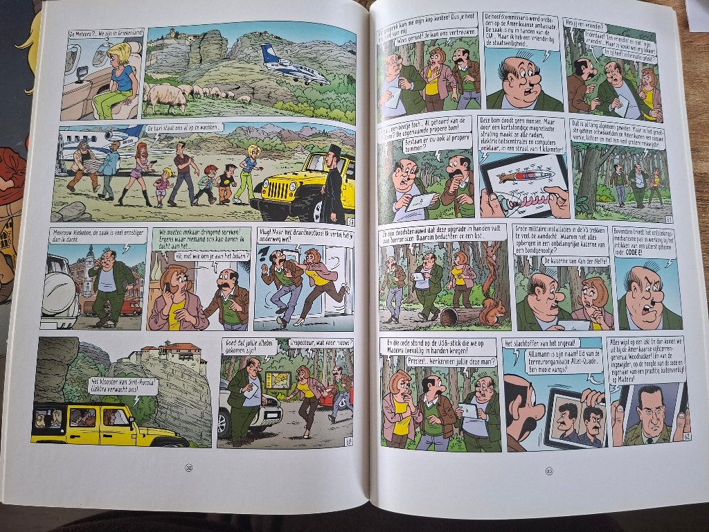 Mooi lot van 32 Kiekeboestrips (16 - 137) + KiekeboeSpecial, Boeken, Stripverhalen, Meerdere stripboeken, Ophalen of Verzenden