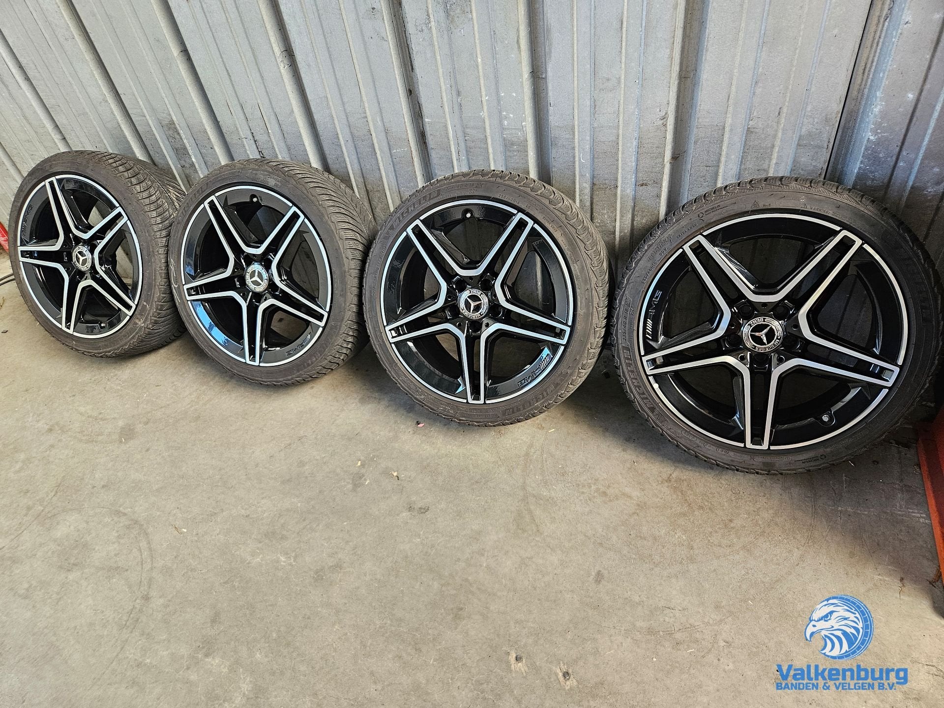 6mm! Originele Mercedes A35 W177 AMG 4Matic 18 inch zwarte v, 18 inch, Gebruikt, -, -
