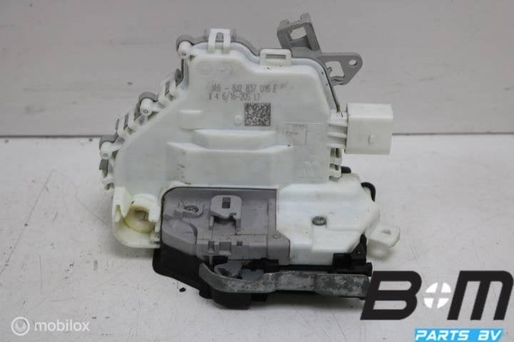 Portierslot rechtsvoor Audi A5 8T Sportback RHD 8J2837016E, Utilisé