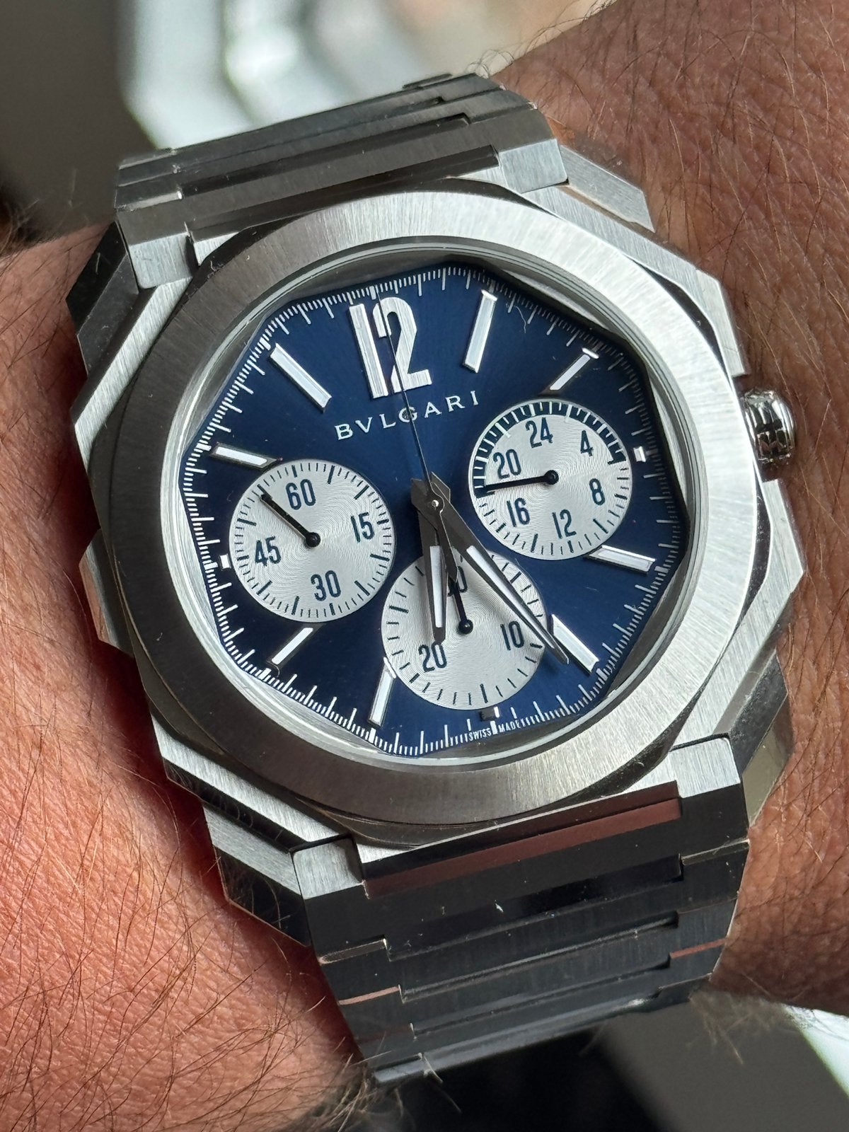 Montre chrono Bulgari Octo Finissimo GMT - ensemble complet, Enlèvement ou Envoi, Comme neuf
