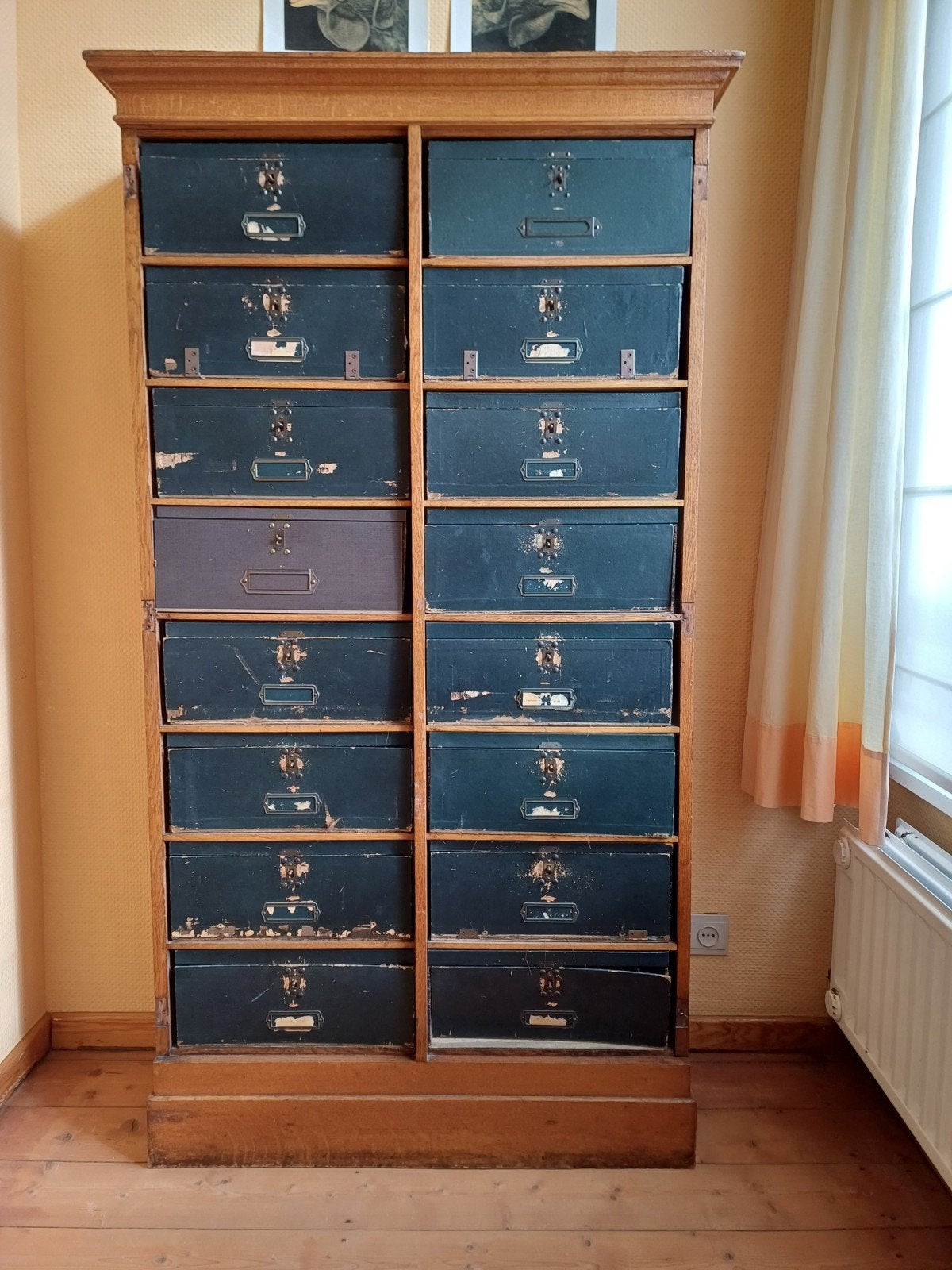 Archiefkast, Boeken, Ophalen