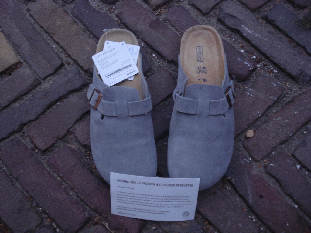 Birkenstock Boston grijs 42 nieuw Gratis verzending per post, Kleding | Dames, Schoenen, Slippers, Verzenden, Nieuw, Grijs