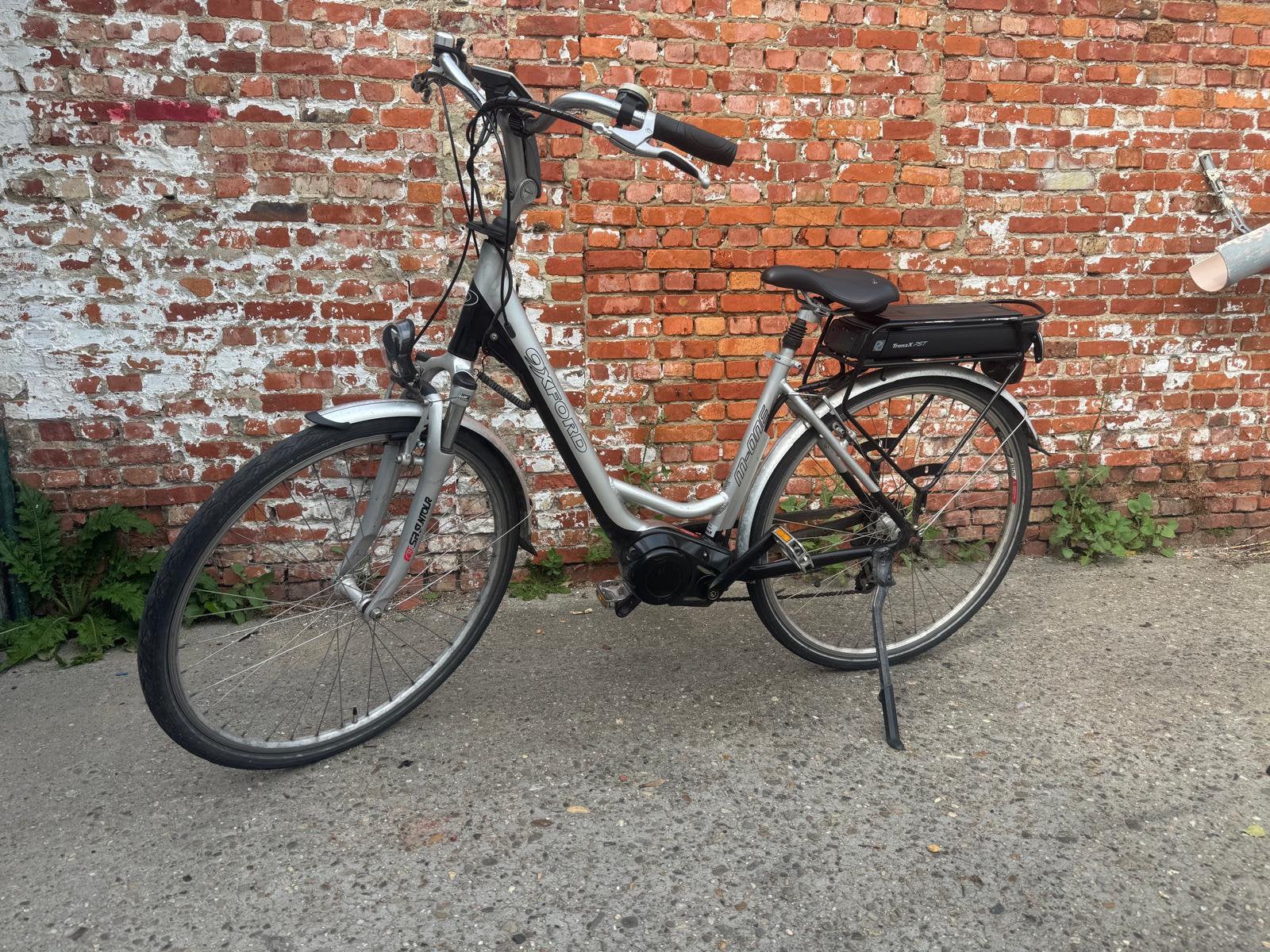 OXFORD ELEKTRISCHE FIETS MET MIDDENMOTOR, Ophalen, Zo goed als nieuw