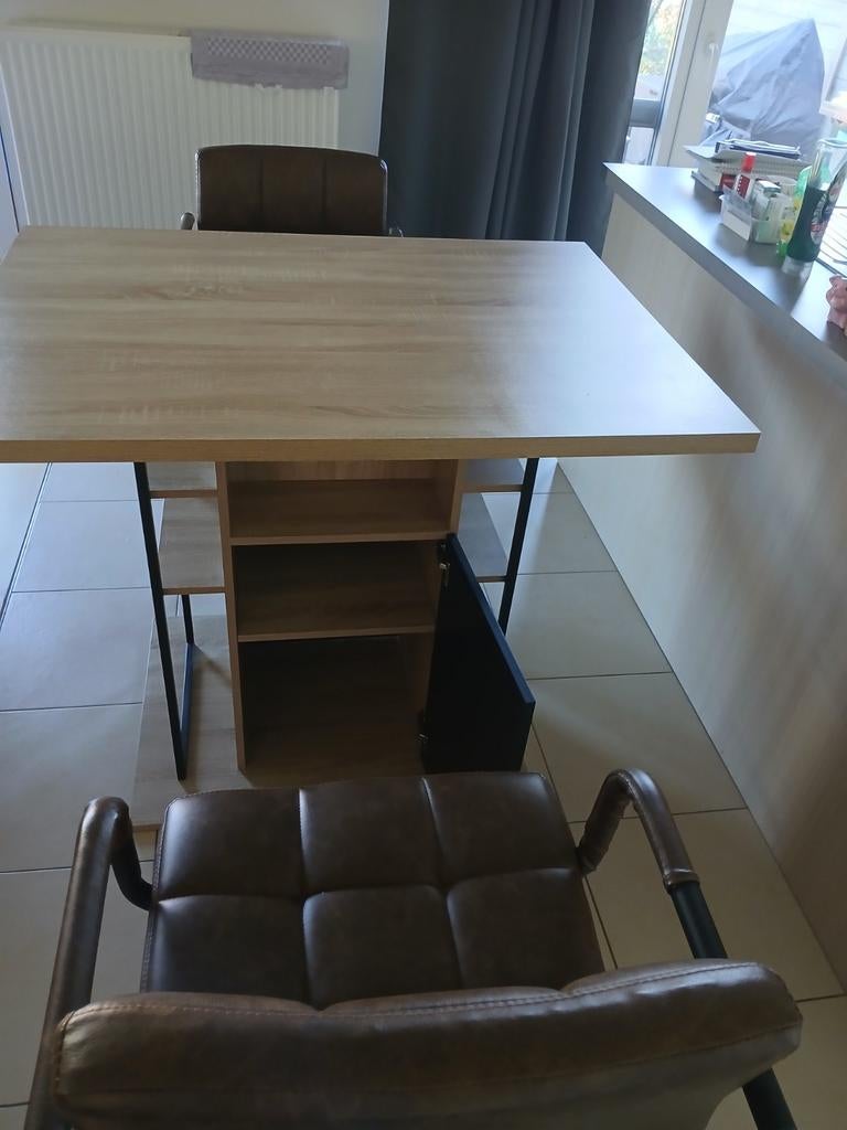 Bartafel met 2 barstoelen, Enlèvement