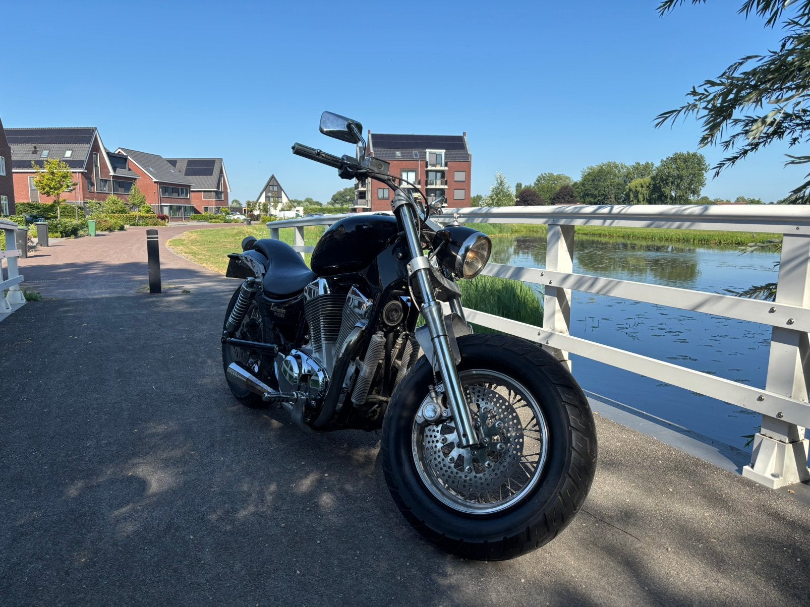 Suzuki intruder 1400, Ophalen
