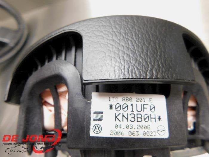 Airbag links (Stuur) van een Volkswagen Touran, Gebruikt, -, Volkswagen, -