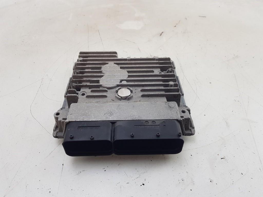 CALCULATEUR MOTEUR ECU Caddy III (2KA,2KH,2CA,2CH), Utilisé, Volkswagen