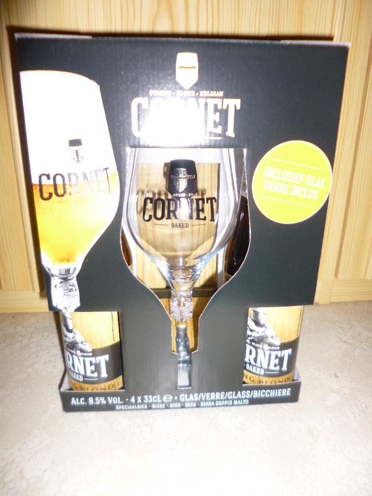Geschenkverpakking cornet, Ophalen