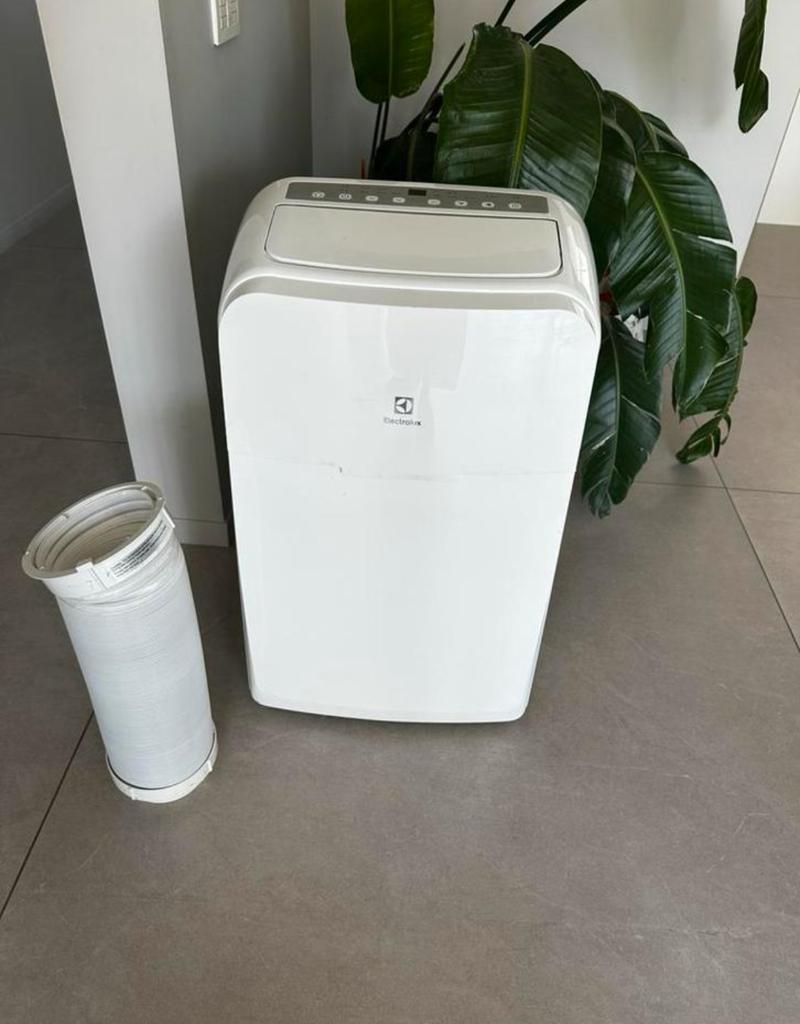 Mobiele airco Electrolux, Elektronische apparatuur, Airco's, Zo goed als nieuw, Mobiele airco, Ophalen
