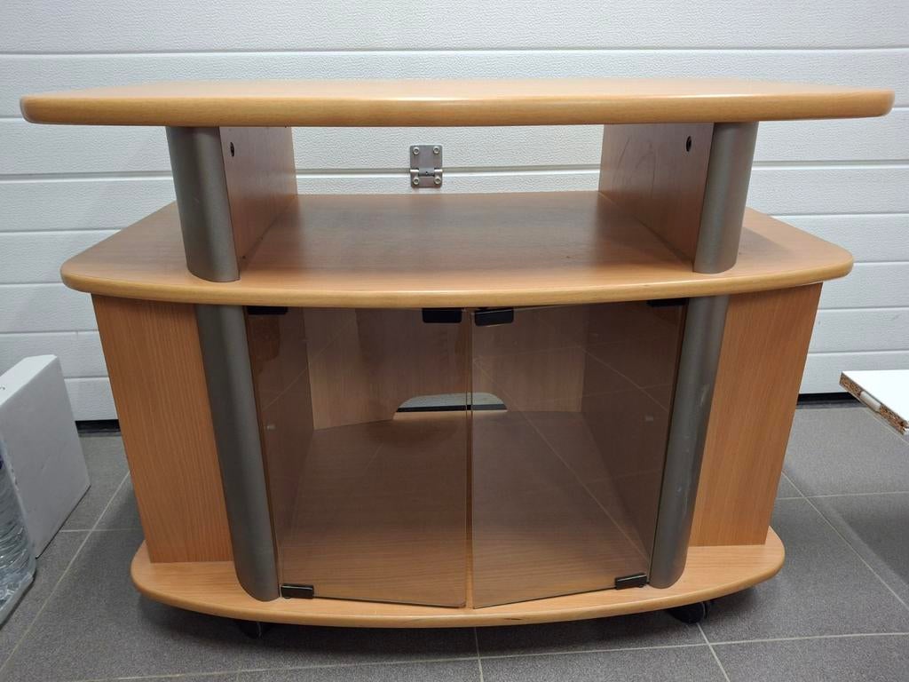 Tv meubel, Ophalen