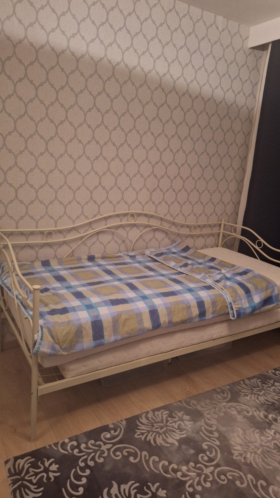 Metalen wit 1persoonsbed te koop 90×200cm moet dringend weg, Ophalen, Wit