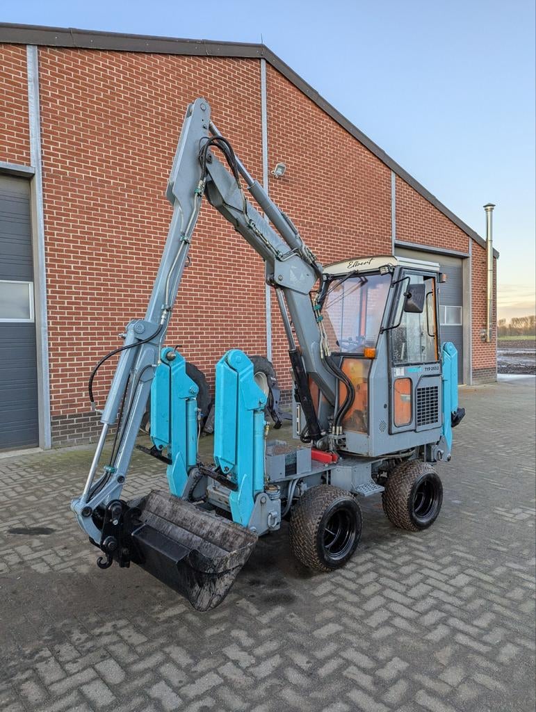 Boki minigraver 2,5 ton, Ophalen