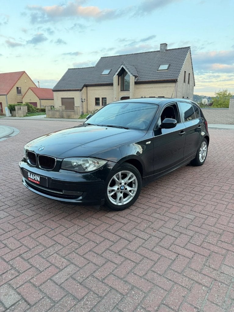 BMW 1-serie e87 facelift, Zwart, Bedrijf, Te koop, 63 kW