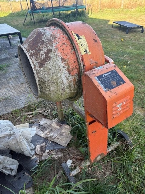 Betonmolen/betonmixer, Enlèvement, Utilisé