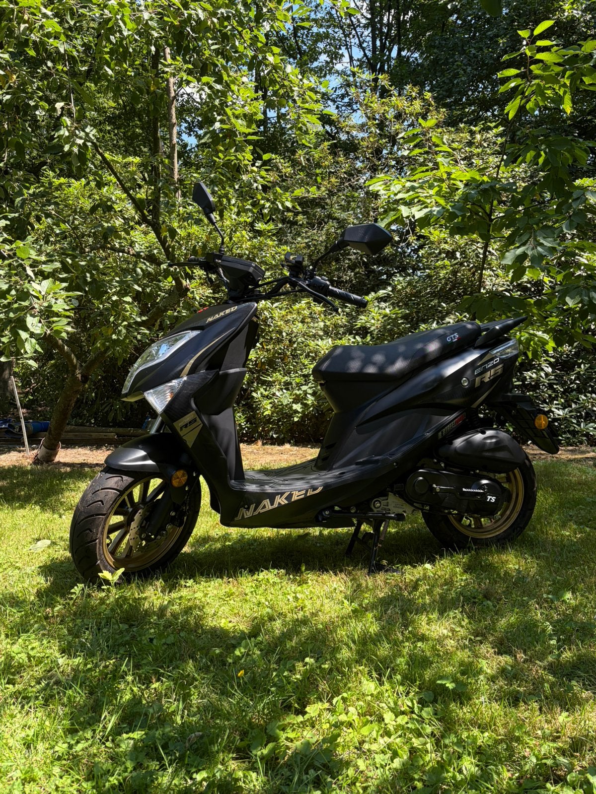 Gts Enzo Nakes - 744 km’s, Fietsen en Brommers, Ophalen, Klasse A (25 km/u), Zo goed als nieuw, Benzine