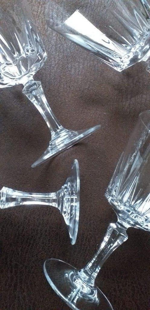 Cristal D'arques wijn glazen, Ophalen, Zo goed als nieuw, Overige typen