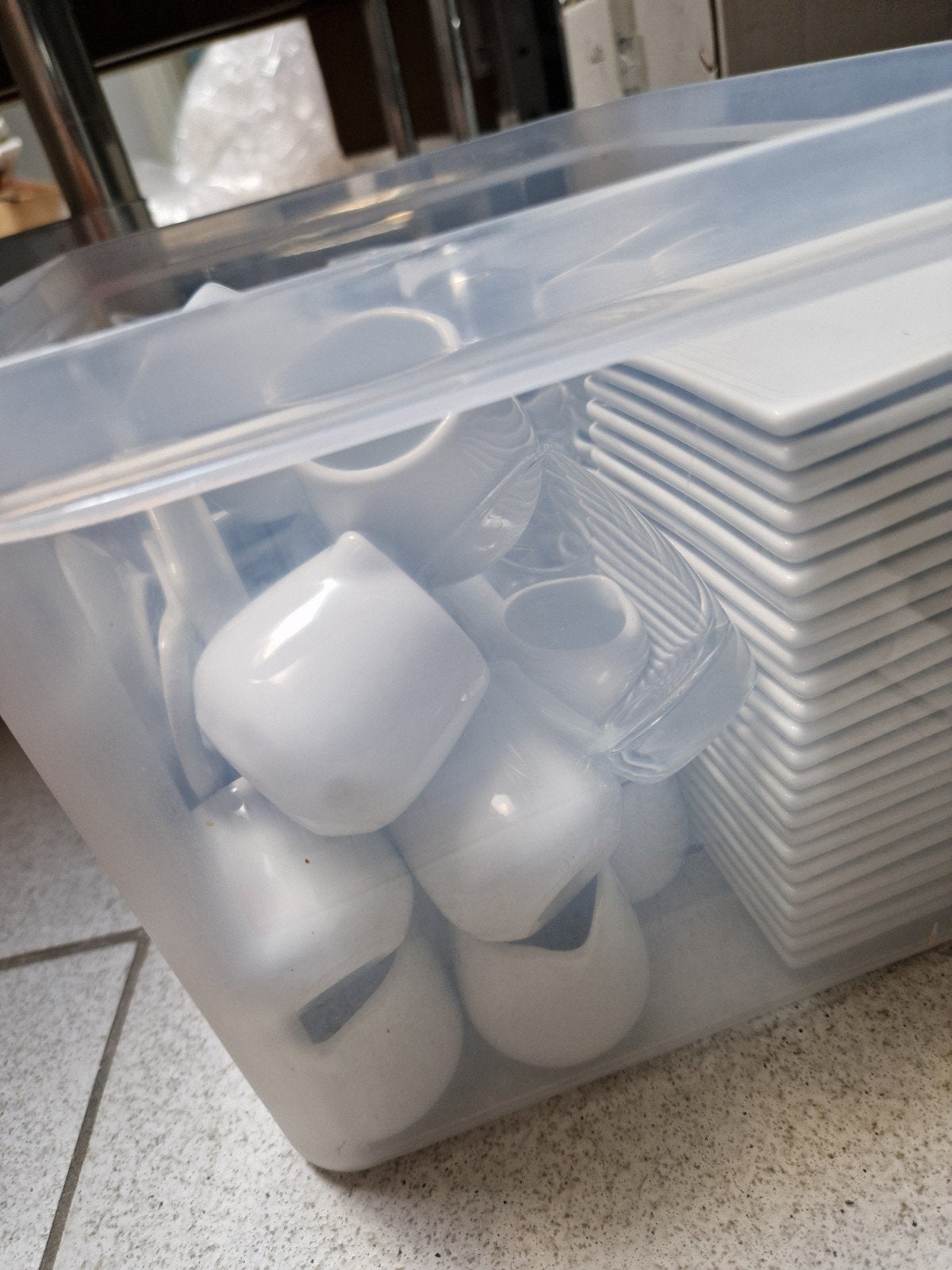 Lot porselein en glas, Zakelijke goederen, Ophalen
