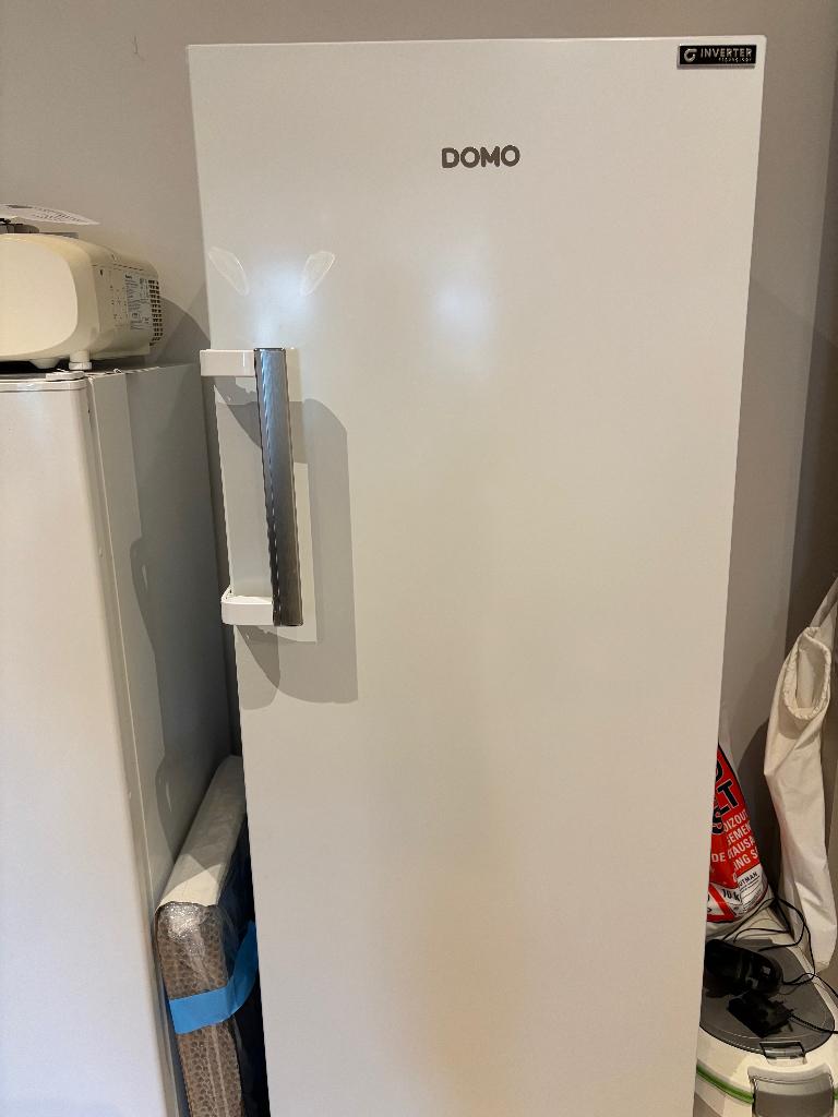 Frigo Domo 322L, Comme neuf, 50 à 100 cm, Blanc, 50 à 75 cm