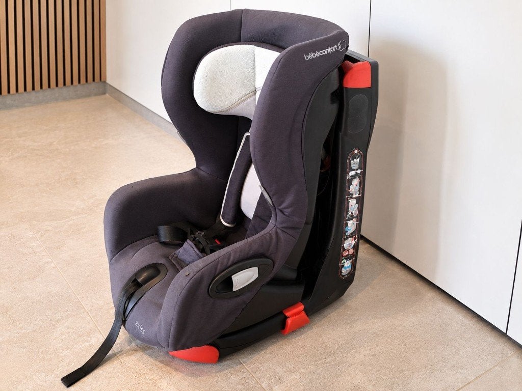 Bébé Confort Axiss draaibare autostoel 9-18 kg, Kinderen en Baby's, Autostoeltjes, 9 t/m 18 kg, Verstelbare rugleuning, Ophalen