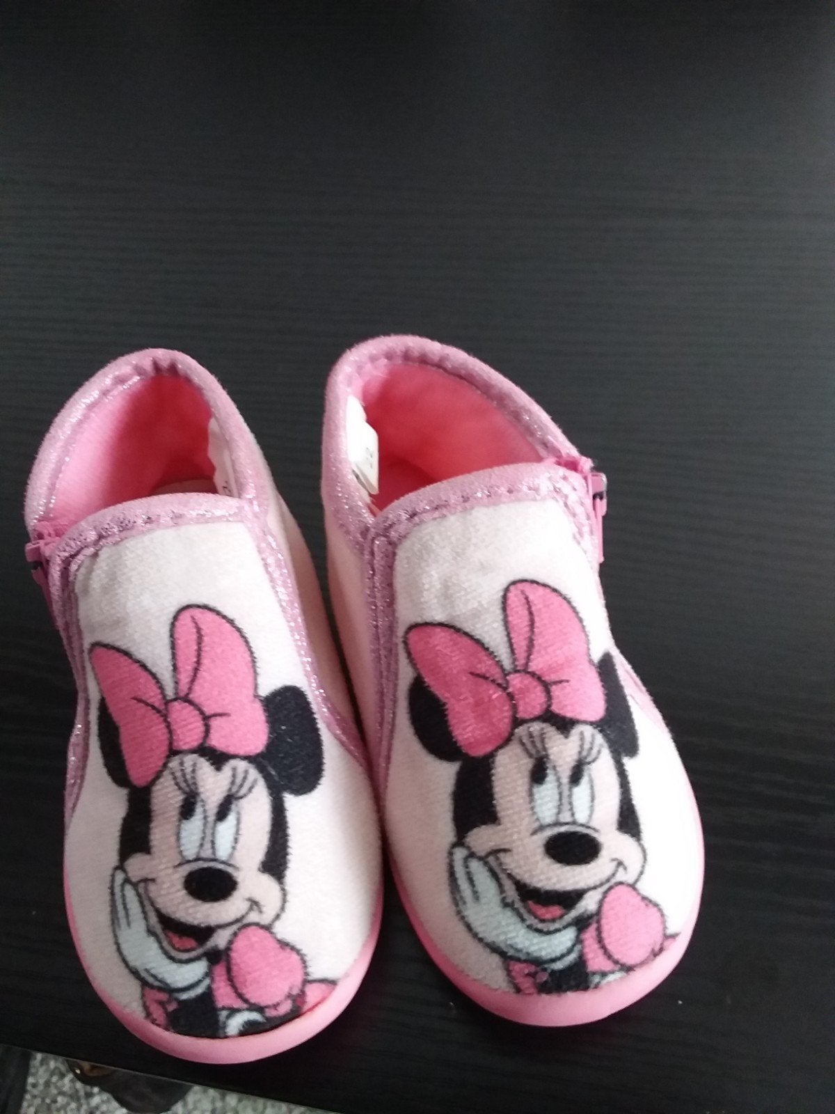 kinderschoenen, Ophalen