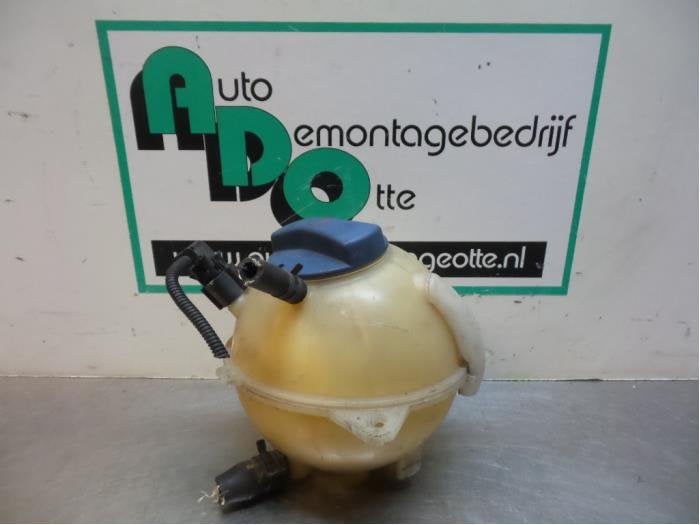Expansievat van een Volkswagen Beetle (Beetle 98-), Auto-onderdelen, Gebruikt, -, Volkswagen, -