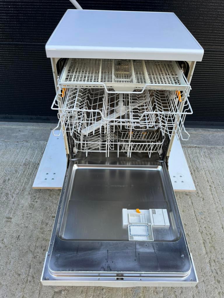 Miele vaatwasser, Ophalen, Gebruikt, Nic.debruyne@gmail.com, Miele