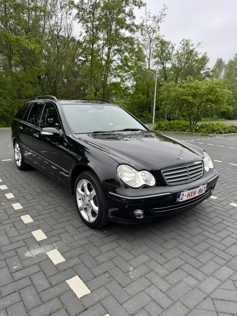 C220 CDI, Autos, Cuir, Achat, 1595 kg, 5 portes