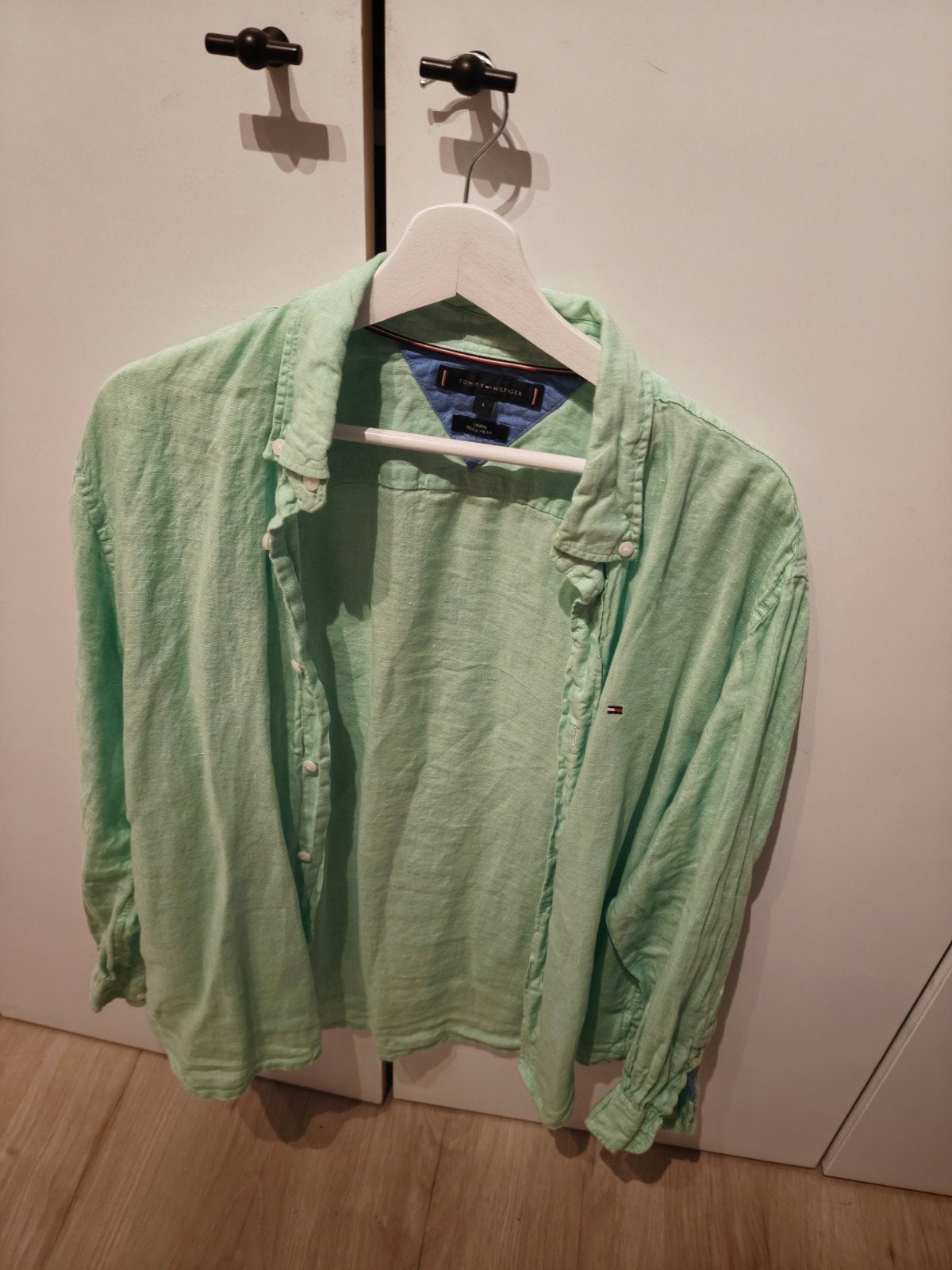 Hemdje Tommy Hilfiger linnen, Ophalen