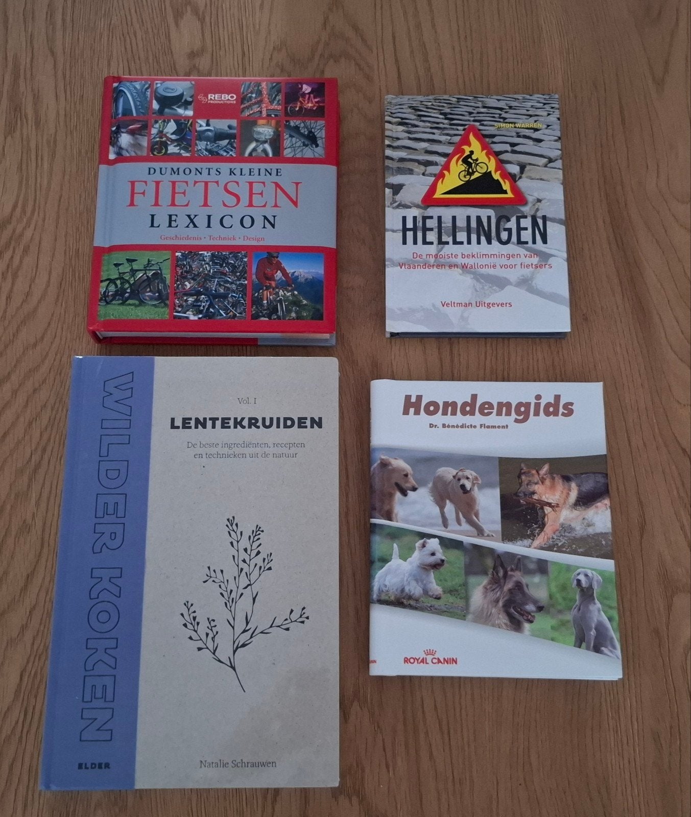 4 boeken, Ophalen