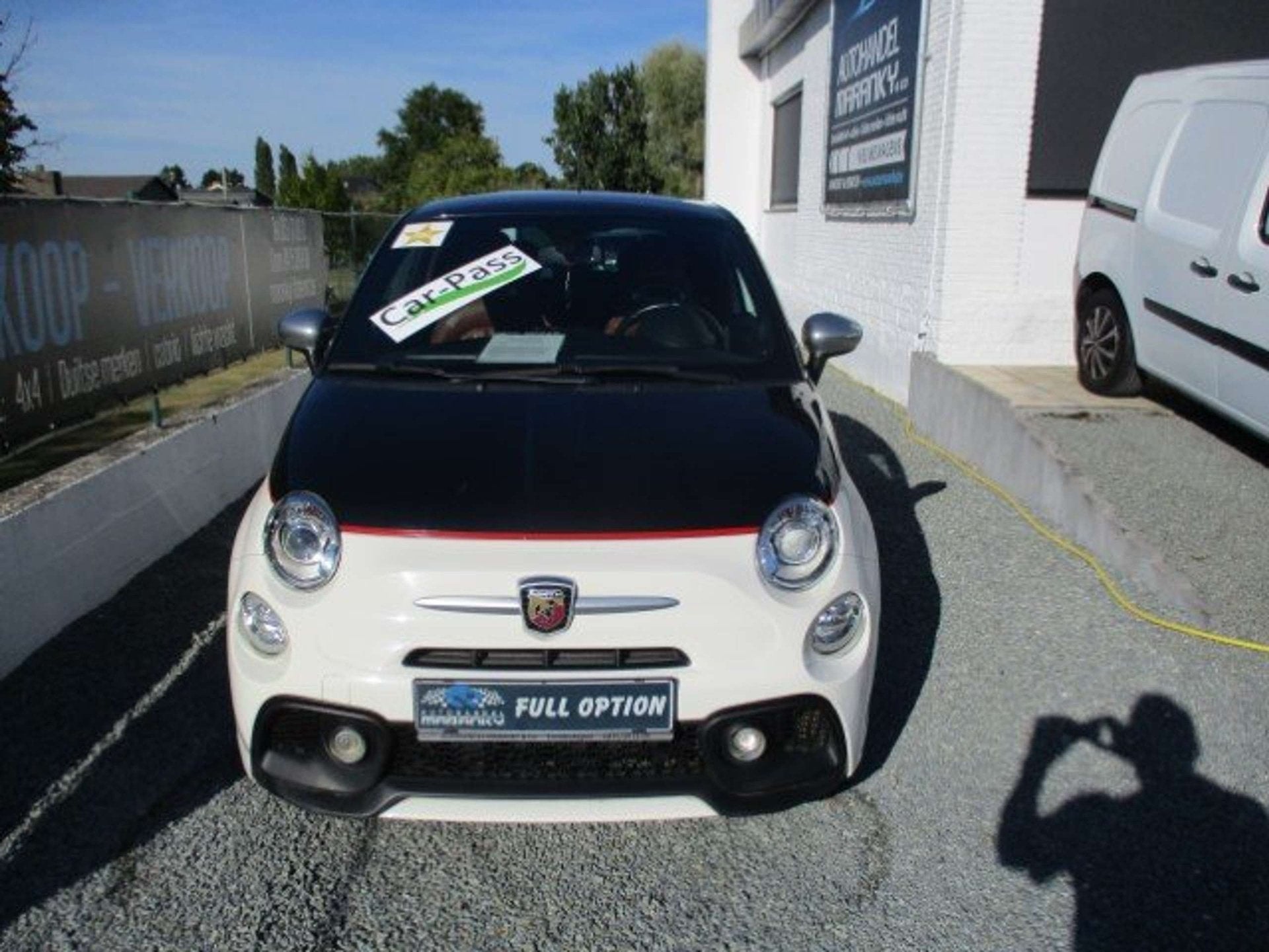 Abarth 595 Turismo 1.4 T-JET TURISMO 165PK NAVI LEDER XENON, Auto's, https://public.car-pass.be/vhr/6de95820-6f7c-432c-bc88-f40f27fd96e6