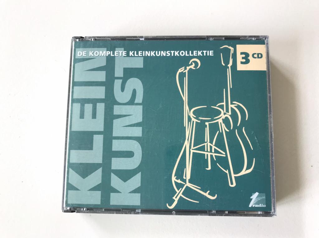 3 cd box De komplete kleinkunstkollektie kleinkunst collecti, Cd's en Dvd's, Ophalen of Verzenden, Zo goed als nieuw