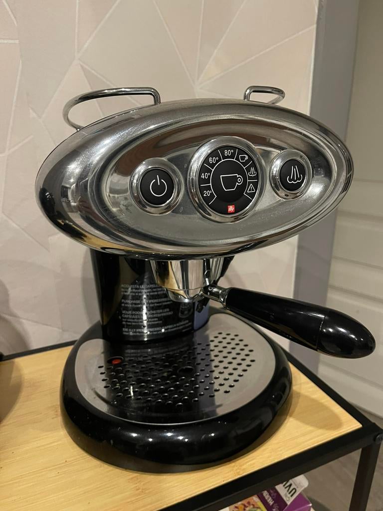 Illy barista koffiemachine, Ophalen, Zo goed als nieuw, Koffiemachine