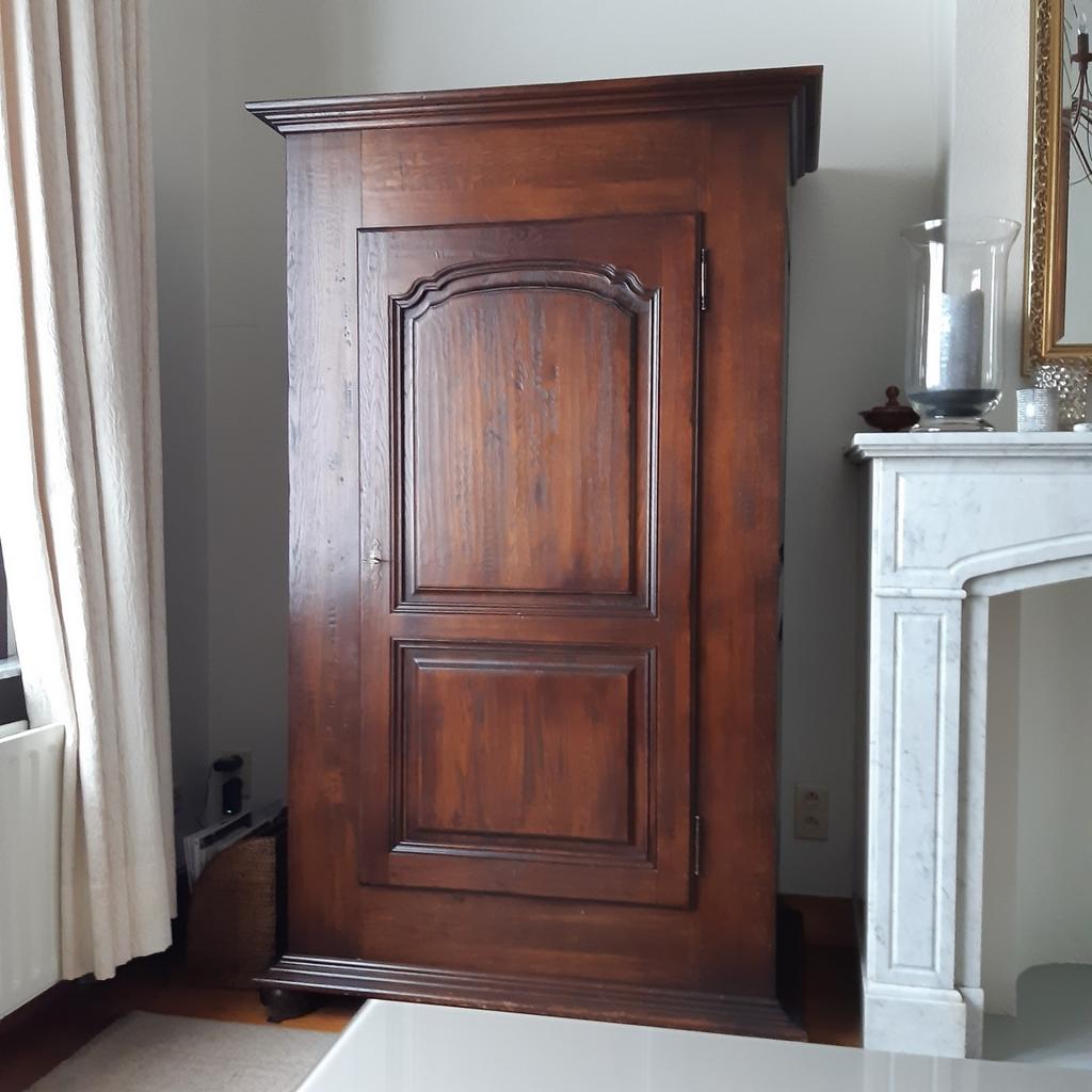 Armoire en bois massif, Enlèvement