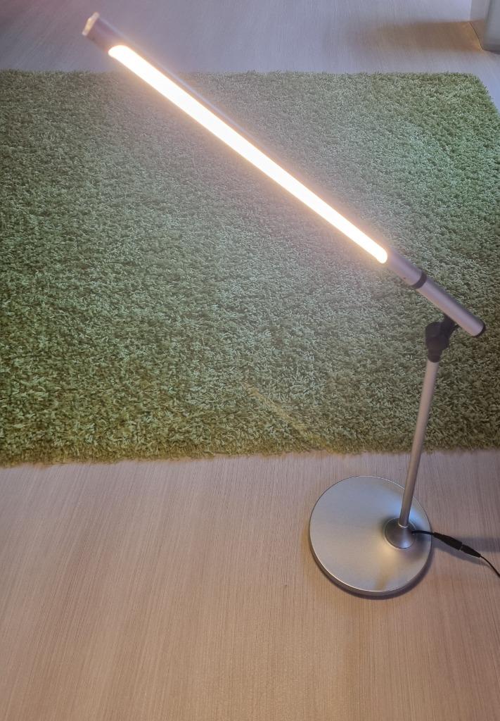 Magnifique lampe de bureau ! Desk lamp, Enlèvement, Neuf
