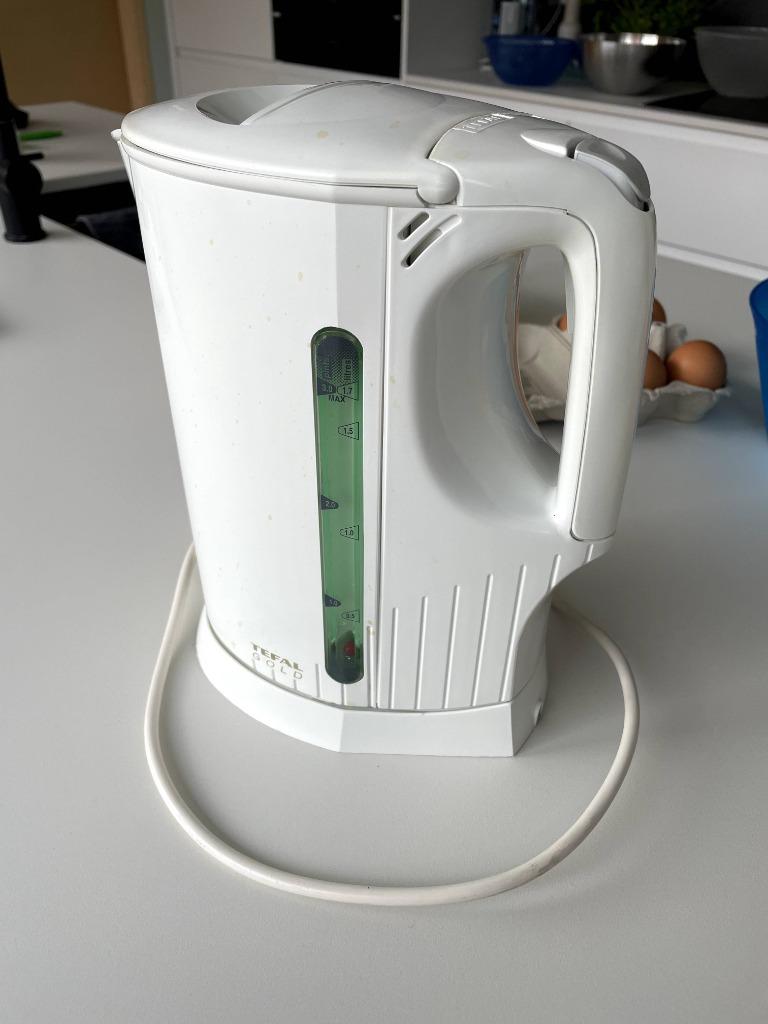 Waterkoker Tefal 1,7l, 1 tot 2 liter, Ophalen, Gebruikt