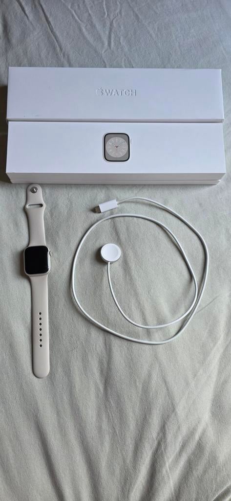 Apple Watch serie 8 - 41mm aluminium GPS - zo goed als nieuw, IOS, Ophalen of Verzenden, Zo goed als nieuw, GPS