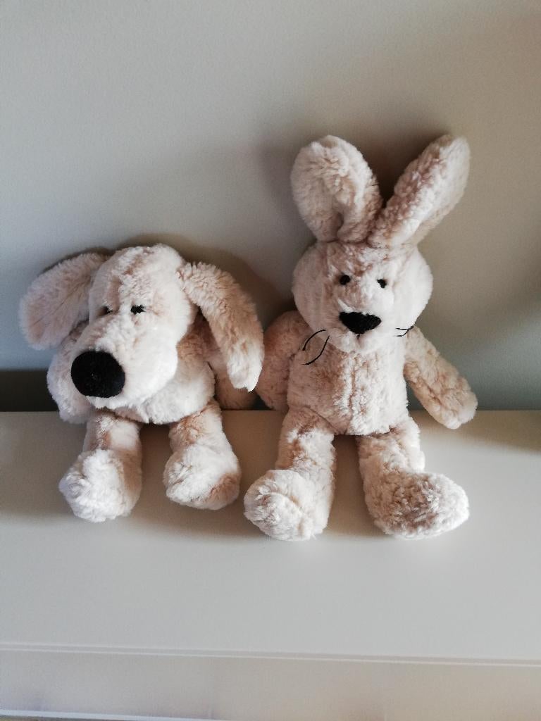 2 zachte knuffels, Ophalen of Verzenden, Zo goed als nieuw, Konijn