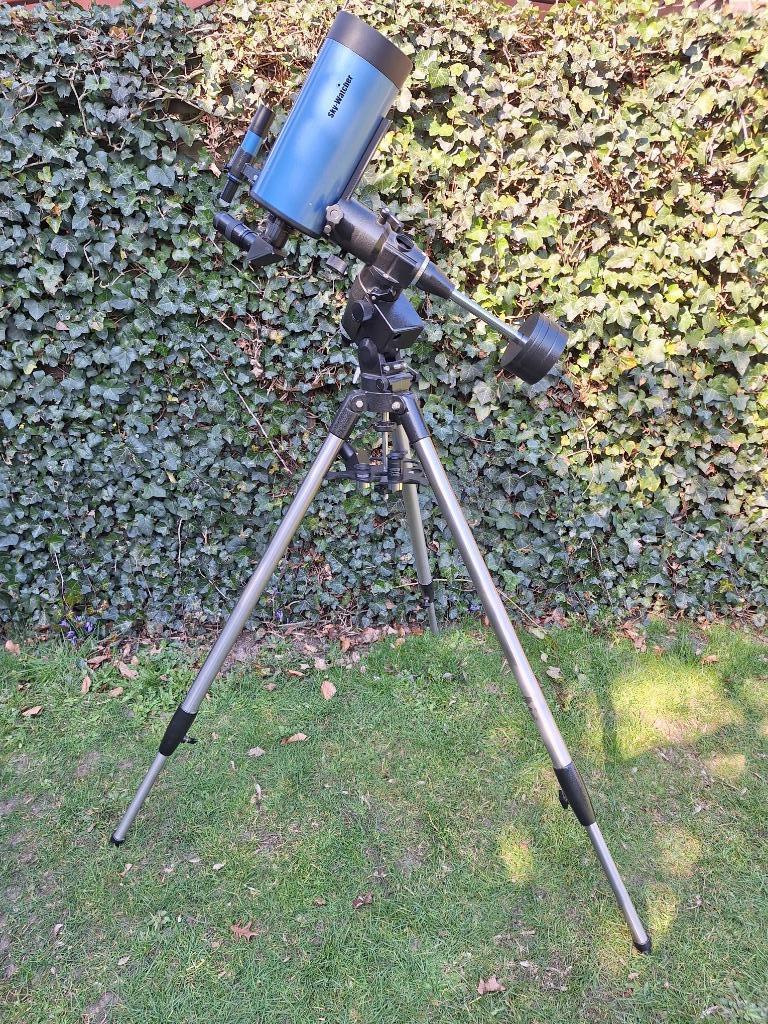 Telescoop Sky Watcher Maksutov Cassegrain 127mm + statief, Télescope réflecteur (miroirs), Comme neuf, Avec trépied, Enlèvement