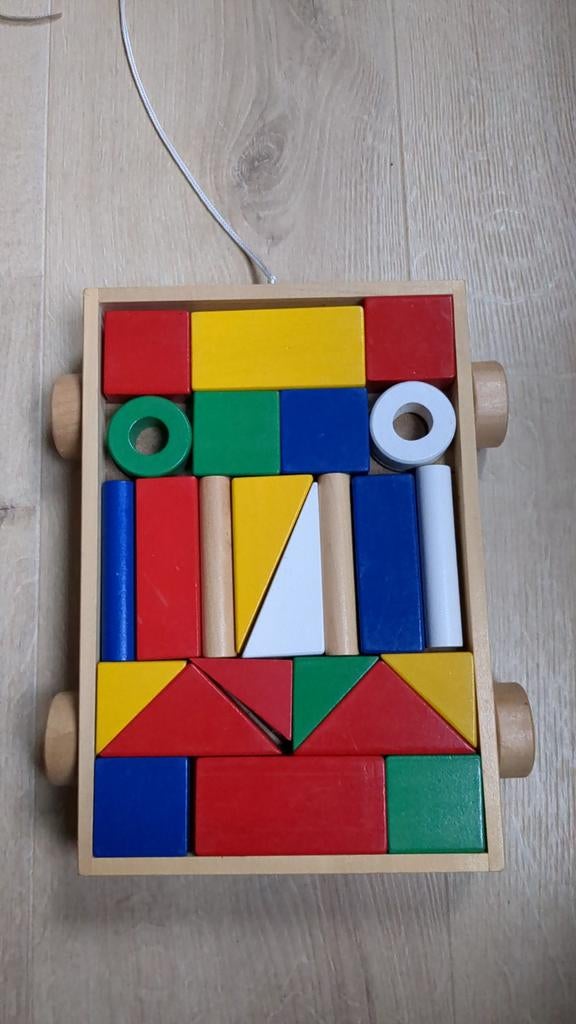 Houten blokken in karretje, Kinderen en Baby's, Ophalen of Verzenden, Zo goed als nieuw, Duw- of Trekspeelgoed