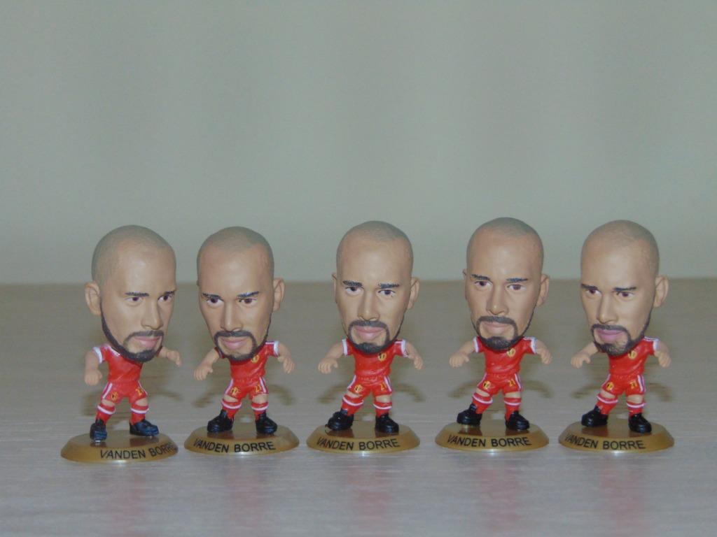 Nieuwe figuur van Anthony Vanden Borre, helemaal samen, Verzamelen, Beelden en Beeldjes, Nieuw, Mens, Ophalen of Verzenden